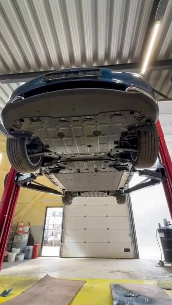 Auto pretrūsas apstrāde